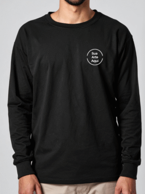 Camiseta Oversized Manga Longa
